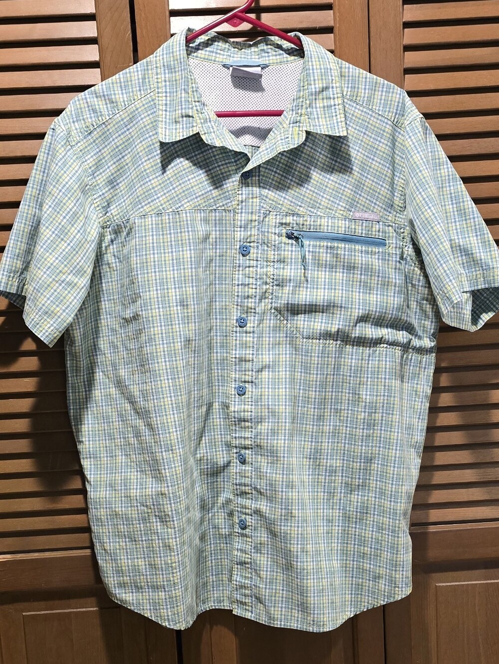 Columbia Men's Short Sleeve Plaid Button-Up Shirt - Light Blue & Green